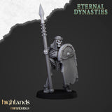 Highlands Miniatures Ancient Skeleton with spears - BrodaForge